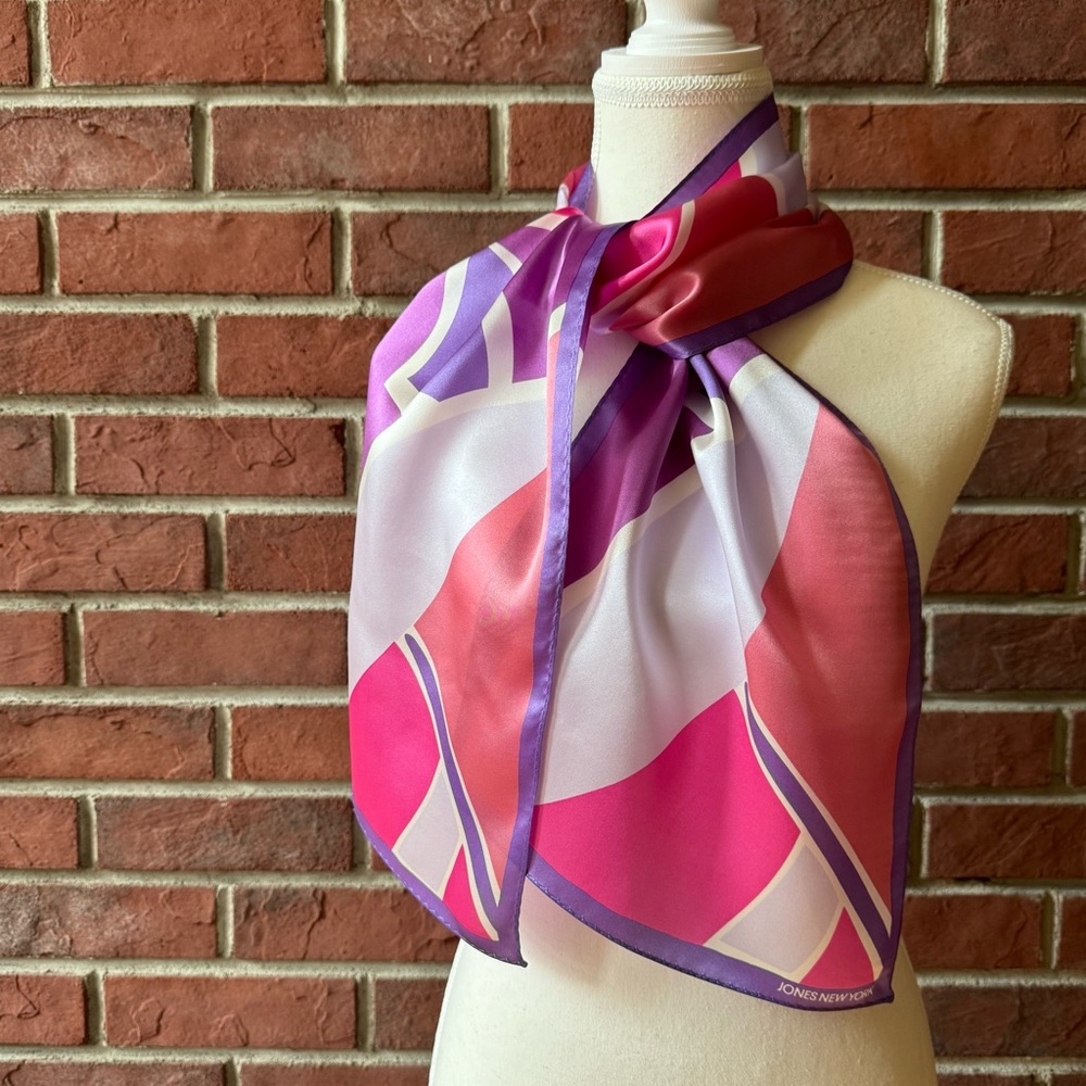•Jones New York Silk Geometric Print Signed Scarf 10”x52” NWOT Made In Korea